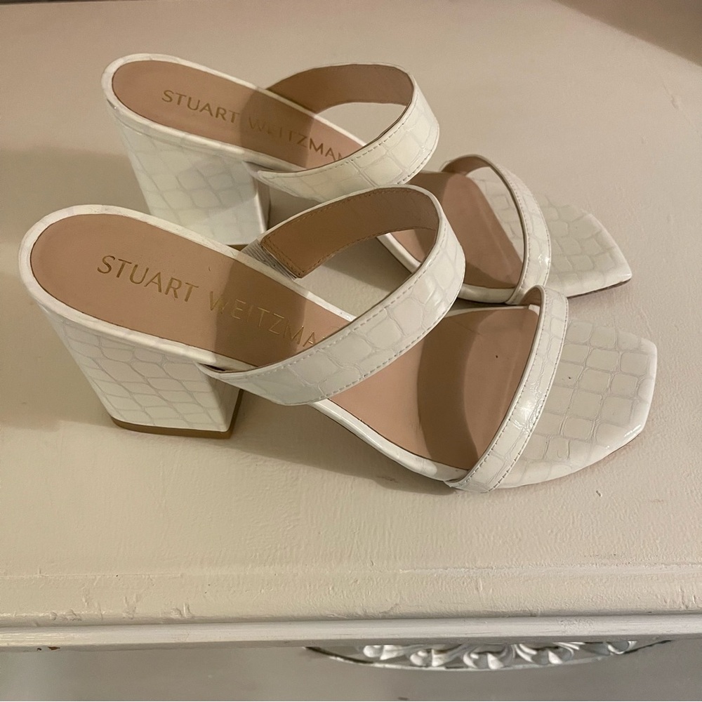 Stuart Weitzman White Croc-Embossed Leather Slide Mules - Picture 2 of 5